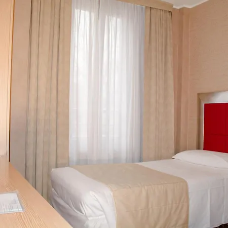 Hotel Susa Milan Exterior photo