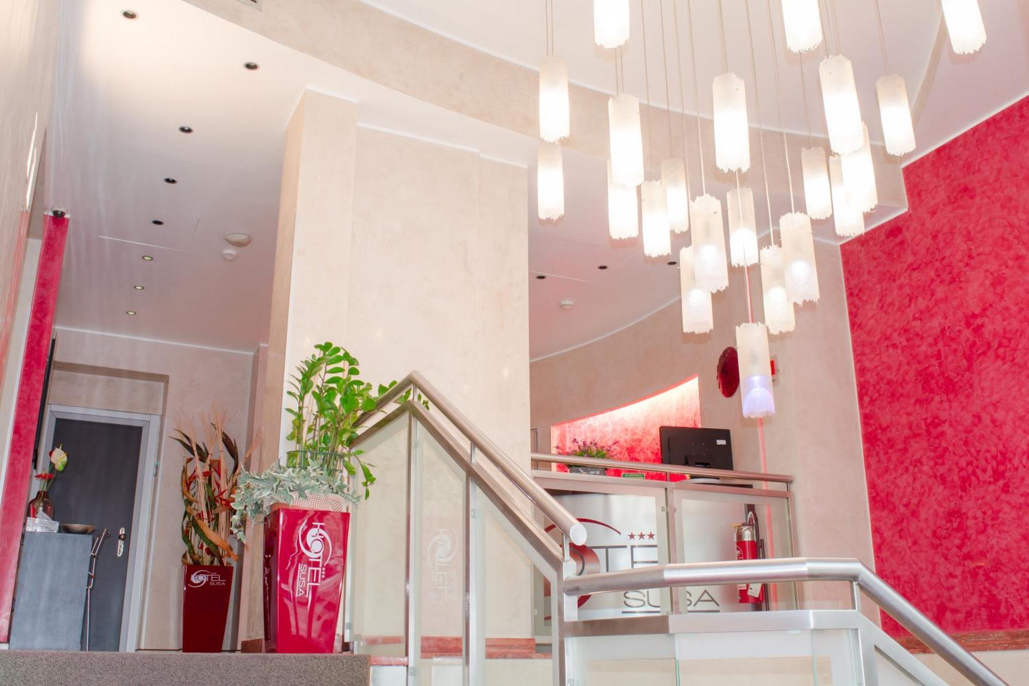 Susa Hotel 3*